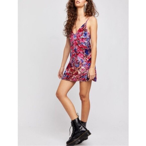 FREE PEOPLE Enchanted Slip Dress - Medium - NWT - Picture 9 of 9